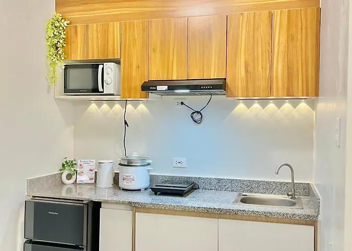 Aparthotel Cozy 2br For 6pax In High-floor, Wi-fi & Family Games Near It Park Cebu- Unit Scarlett By Gerra